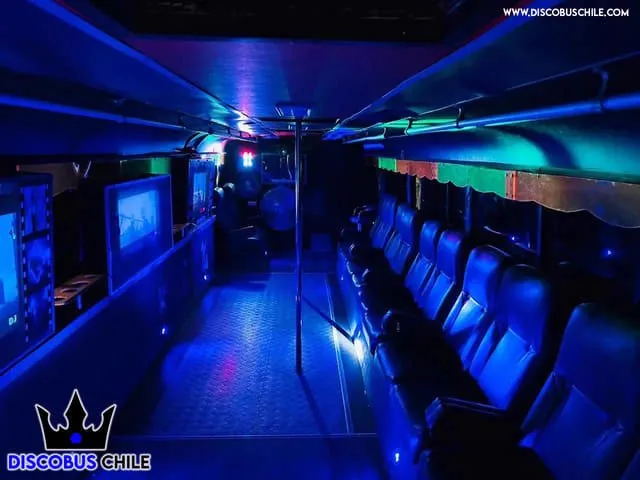 Despedida de soltera en el DiscoBus por Santiago